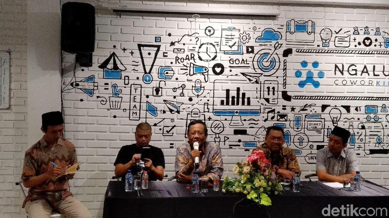Mahfud Md: Saya Kalah Berarti Curang Bentuk Delegitimasi Mahfud Md: Saya Kalah Berarti Curang Bentuk Delegitimasi