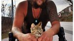 Foto Viral di Instagram, Turis Keliling Dunia dengan Kucing