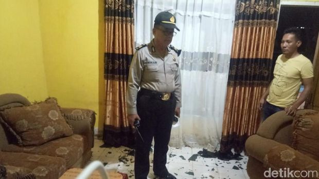 Personel Brimob Serang dan Rusak Rumah Seorang Nenek di Kendari