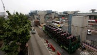Basuki pun menyebut pihak pembangunan akan melakukan penyelesaian akhir (finishing) dari proyek pembangunan Jalan Tol Jakarta-Cikampek (Japek) Elevated II.