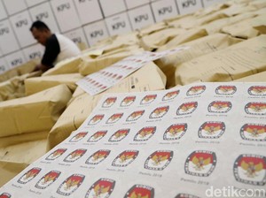 KPU Kirim Surat Suara ke Pelosok Kaltim Pakai Heli