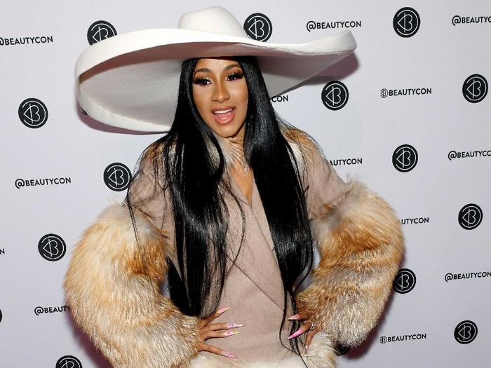 1146348111 LAS VEGAS, NEVADA - MAY 01: Cardi B attends the 2019 Billboard Music Awards at MGM Grand Garden Arena on May 01, 2019 in Las Vegas, Nevada. (Photo by Frazer Harrison/Getty Images)