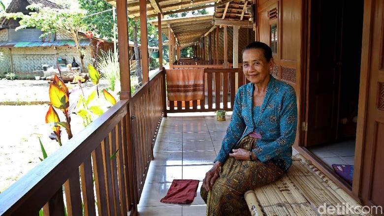 Foto: Suku Osing di Desa Kemiren, Banyuwangi (Rachman Haryanto/detikcom) Foto: Suku Osing di Desa Kemiren, Banyuwangi (Rachman Haryanto/detikcom)