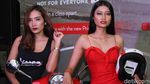 Yang Menggoda di Antara Vespa Sprint dan Primavera