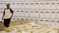 Pendistribusian kotak suara ke TPS itu akan dilakukan H-1 Pemilu serentak pada 17 April mendatang.