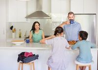 11 Kesalahan Soal Sarapan yang Bikin Berat Badan Susah Turun