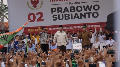 Meriahnya Kampanye Prabowo di Stadion Kridosono Yogya