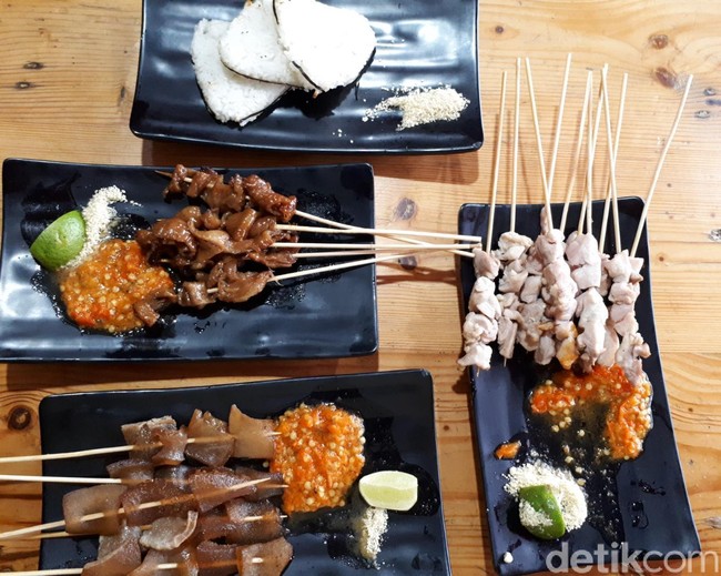 Foodies Indonesia Rela Antre Berjam-jam Untuk 5 Makanan Ini