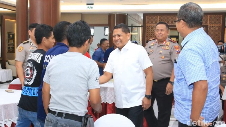 Aremania Tak Datang Leg I Final Piala Presiden, Begitu Juga Sebaliknya Aremania Tak Datang Leg I Final Piala Presiden, Begitu Juga Sebaliknya