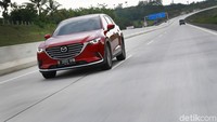 Tim detikOto berkesempatan menjajal Mazda CX-9 di tol Bakauheni-Terbanggi Besar di Lampung yang beru diresmikan awal Maret lalu.