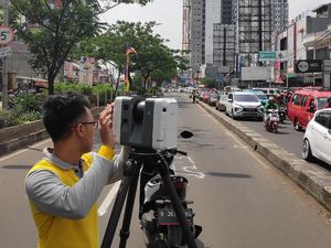 Olah TKP di Margonda untuk Ketahui Kondisi Before-After Kecelakaan Maut