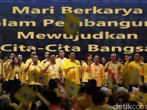 Ada Kader Dukung Prabowo, Golkar Tegaskan Tetap Solid Menangkan Jokowi