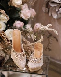 5 Brand Lokal yang Tawarkan Sepatu Cantik untuk Lamaran dan Pernikahan