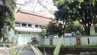 Hoefsmidschool dulu merupakan sekolah untuk mendidik pengurus kuda. Belanda membutuhkan tenaga kuda untuk mengerek meriam maupun tunggangan kavaleri di medan perang (Yudha Maulana/detikcom)