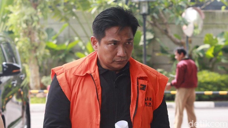 Bowo Sidik Ngaku Diminta Nusron Wahid Siapkan 400 Ribu Amplop Bowo Sidik Ngaku Diminta Nusron Wahid Siapkan 400 Ribu Amplop