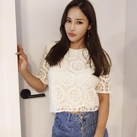 Dalam sebuah acara, ia pernah menyampaikan keinginannya dalam memiliki anak. Mengapa kamu seperti itu sekarang ini? Apa kamu tidak ingin punya anak? Aku kan tidak bisa punya anak sendiri. Kamu terus bermain game sekarang ini dan pulang pukul 2-3 pagi. Aku tidak punya banyak waktu. Aku sudah 47 tahun, katanya pada suami. Foto: Instagram @minakorea