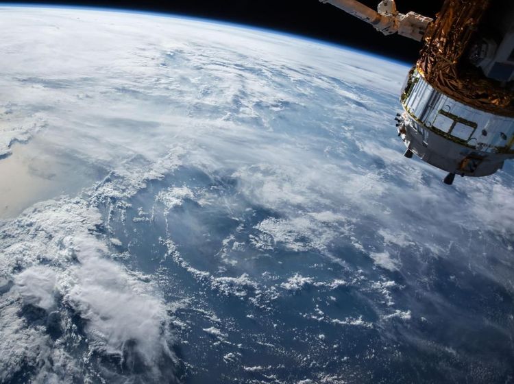 Citra Satelit  Sebelum dan Sesudah Wabah Corona Melanda