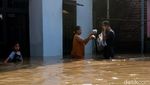 Penampakan Banjir Setinggi 1 Meter yang Rendam 5 Desa di Jombang