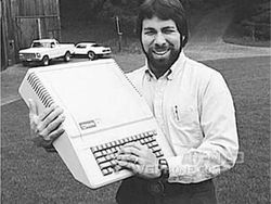 Kisah Pendiri Apple yang Ditenggelamkan Steve Jobs