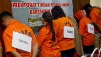 Kedelapan tersangka dijerat Pasal 4 dan Pasal 10 Undang-undang Nomor 21/2007 tentang Pemberantasan TPPO dan atau Pasal 81 dan Pasal 86 huruf b UU Nomor 18/2017 tentang Perlindungan Pekerja Migran Indonesia dan atau Pasal 102 ayat 1 huruf B UU Nomor 39/2004 tentang Penempatan dan Perlindungan TKI di Luar Negeri. Mereka pun terancam hukuman hingga 15 tahun penjara.