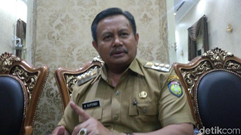 KPK Jelaskan soal Suap ke Bupati Indramayu Lebih Kecil Dibanding Kabid PU KPK Jelaskan soal Suap ke Bupati Indramayu Lebih Kecil Dibanding Kabid PU