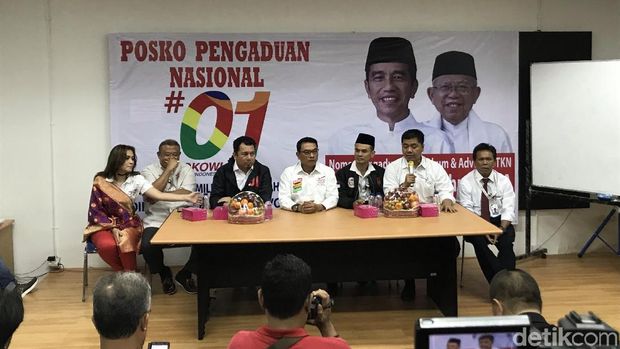  Moeldoko Resmikan Posko Pengaduan Nasional TKN Jokowi-Ma'ruf
