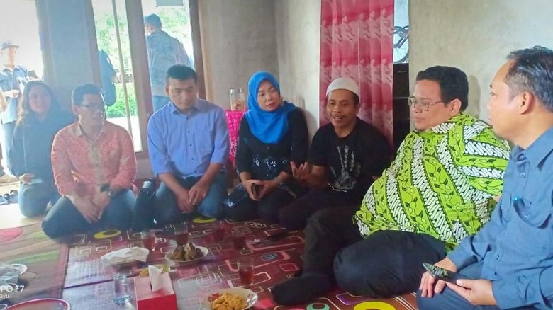 Massa Pro Jokowi Keroyok Panwas di Kulon Progo, Bawaslu: Pidana Pemilu Massa Pro Jokowi Keroyok Panwas di Kulon Progo, Bawaslu: Pidana Pemilu