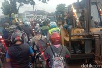 Banjir, Jalan Raya Bojongsoang-Baleendah Macet Panjang
