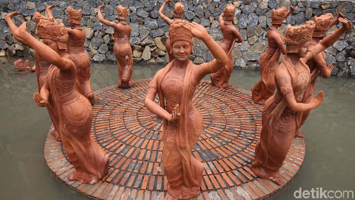 Taman Gandrung Terakota di Banyuwangi