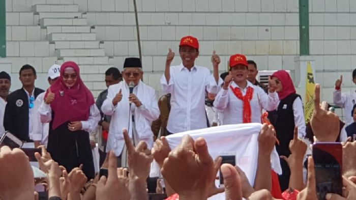 Foto: Jokowi-Maruf kampanye di Karawang. (Dok TKN) Foto: Jokowi-Maruf kampanye di Karawang. (Dok TKN)