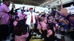 Sandiaga Nge-Dance di Acara Lombok YES 2019