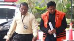 Kembali Diperiksa KPK, Bowo Sidik Masih Merunduk Malu-malu