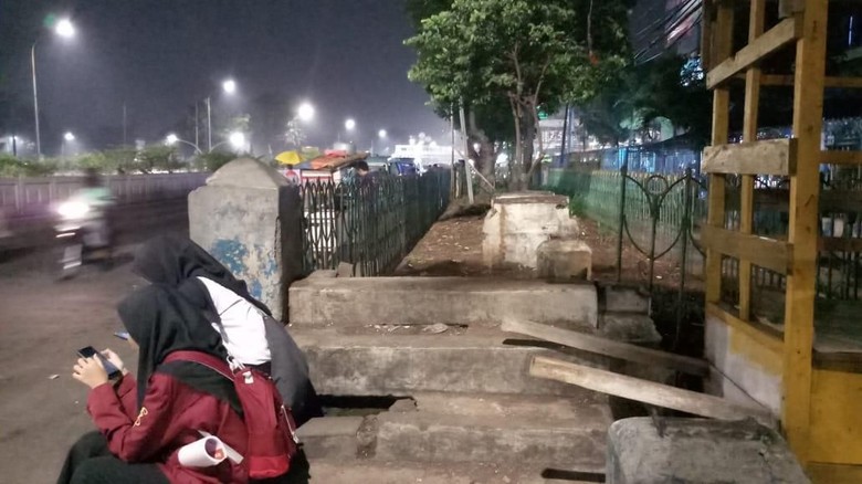 JPO Pasar Minggu Telah Dirobohkan, Begini Kondisinya Kini JPO Pasar Minggu Telah Dirobohkan, Begini Kondisinya Kini