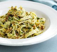 Mamma Mia! Makan Siang dengan Pasta Pesto Enak di 5 Resto Ini