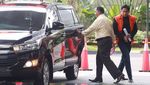 Kembali Diperiksa KPK, Bowo Sidik Masih Merunduk Malu-malu