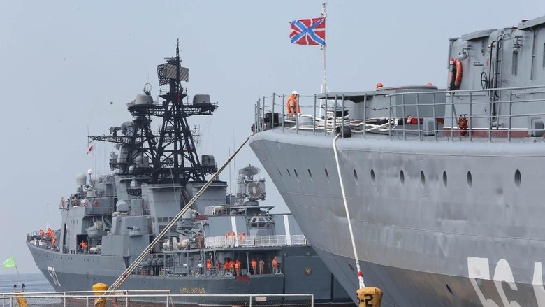 3 Kapal Militer Rusia Tiba di Filipina Saat AS Gelar Latihan Militer 3 Kapal Militer Rusia Tiba di Filipina Saat AS Gelar Latihan Militer