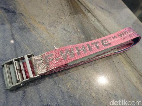 Industrial Belt terbaru dari Off-White.