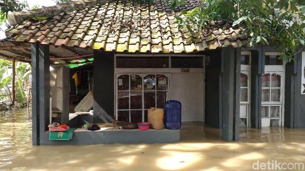 Meluas, Banjir di Indramayu Rendam Ribuan Rumah di 5 Kecamatan