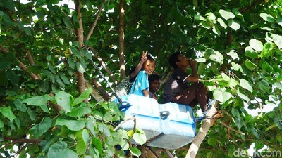 Foto: Bahagia Itu Sederhana Ala Bocah Lombok