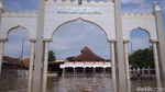 Potret Banjir di Indramayu yang Rendam 5 Kecamatan