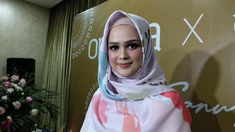 Jelang Ramadan, Cut Meyriska Buka Bisnis Busana Muslim Jelang Ramadan, Cut Meyriska Buka Bisnis Busana Muslim