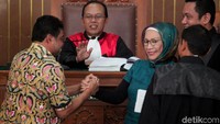 Said pun memberikan dukungannya kepada Ratna Sarumpaet.