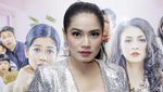 Titi Kamal Jadi Emak-emak Blink-blink