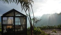 Ada juga kabin di atas bukit, dengan pemandangan Danau Toba yang cantik (Shinta/detikcom)