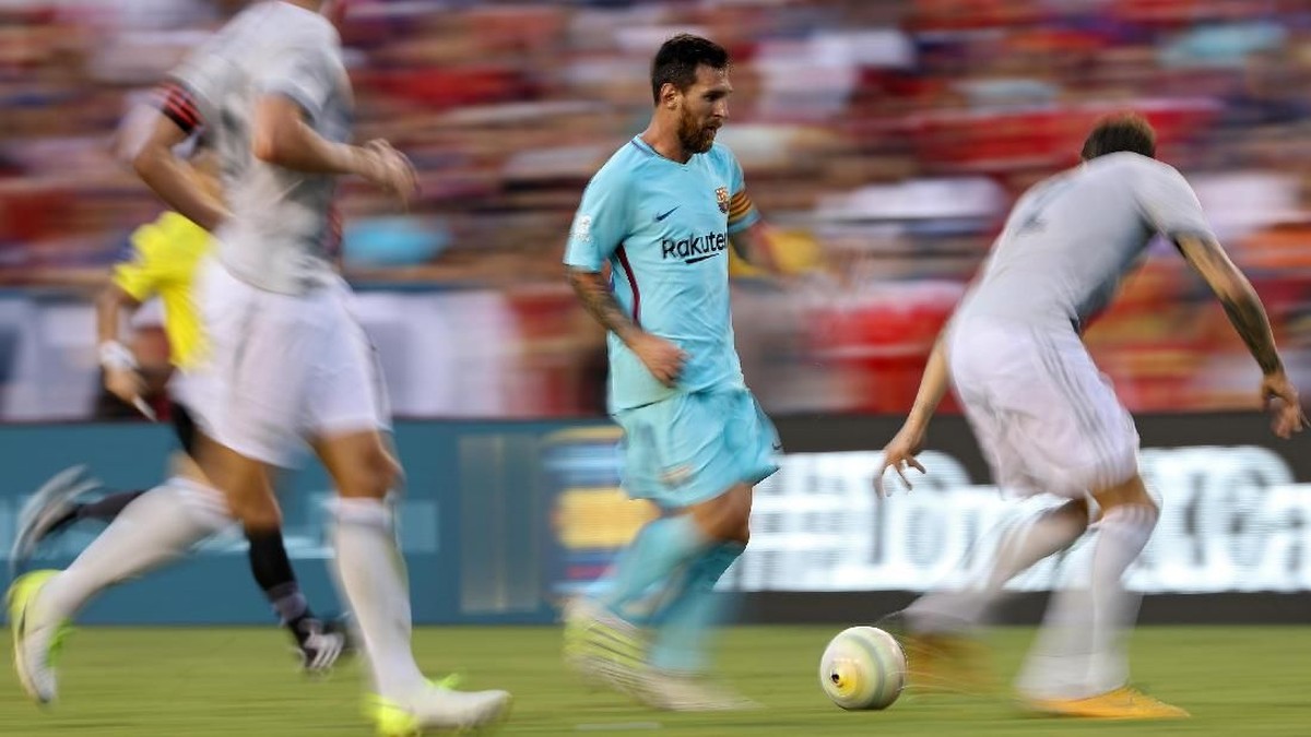 Liverpool dihadapan pada tantangan bernama Lionel messi. (Foto: Patrick Smith / Getty Images)