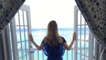 Foto: Liburan Perawat Cantik Amerika yang Bikin Gagal Fokus