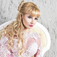 Obsesinya tersebut membuat ia tidak punya teman. Hanya ribuan boneka Barbie yang menemaninya. Foto: istimewa