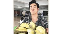Wouw Akun  Instagram  Ini Khusus Pria  Seksi dengan Buah Durian