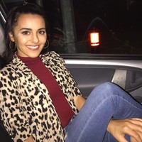 Meski mengalami kesulitan, ia mencoba menerima tantangan yang dihadapinya. Ia tetap rutin berobat meski belum membuahkan hasil.  Foto: Instagram/Cherelle Farrugia