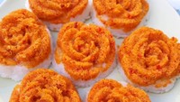 Cantik ya? Serundeng berbumbunya dicetak bentuk mawar. Rasanya pedas-pedas gurih. Foto: Instagram @witri_pipit